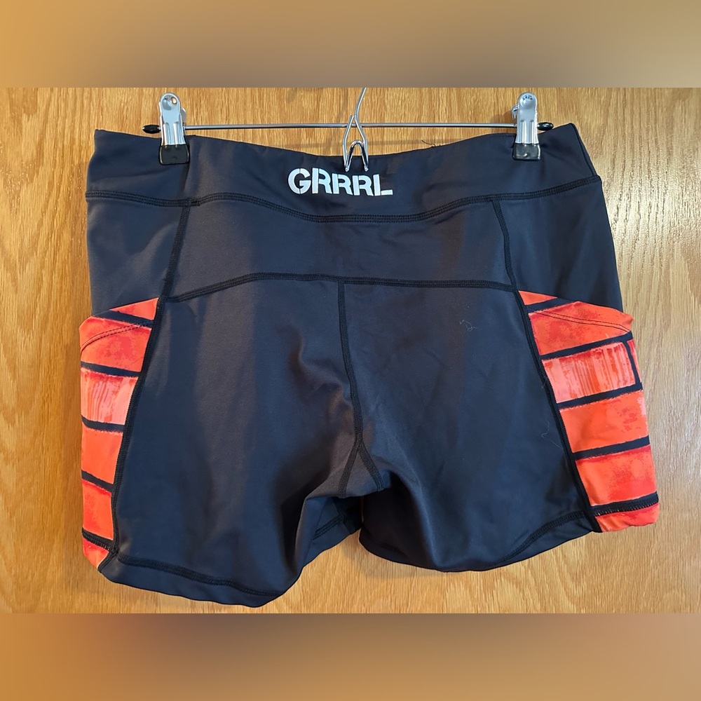 Grrrl Brickhouse Next Level Pocket Shorts size 14 - Picture 2 of 3